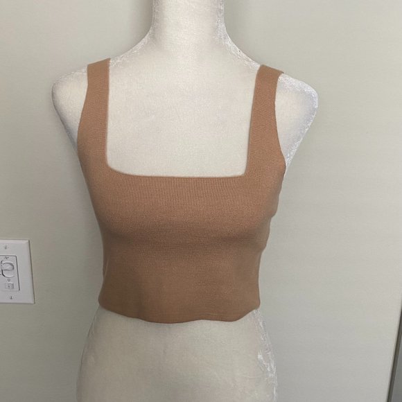 Zara Tops - ZARA Crop Top‎